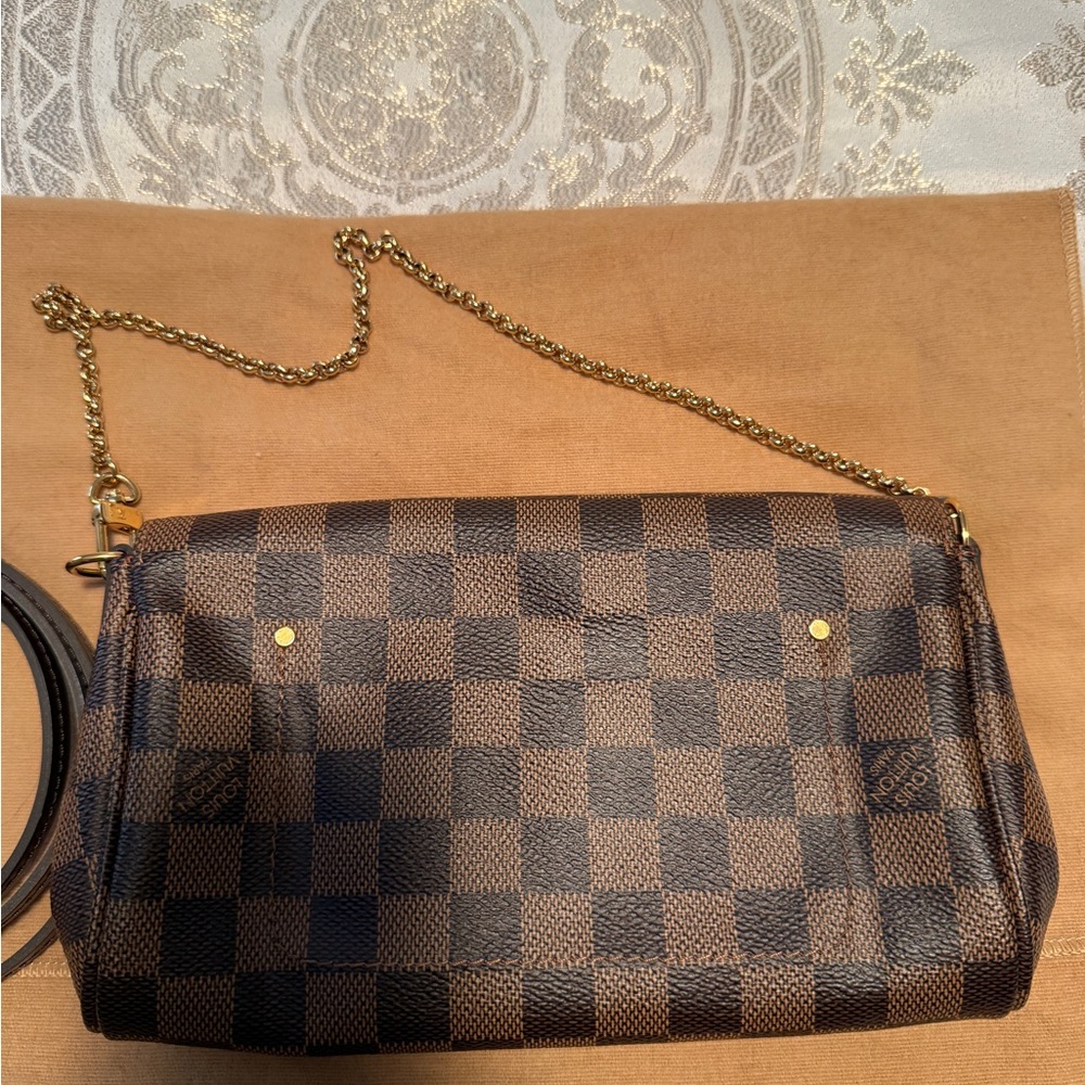 Louis Vuitton Damier Favourite “PM” the smaller version than the MM - Picture 6 of 10